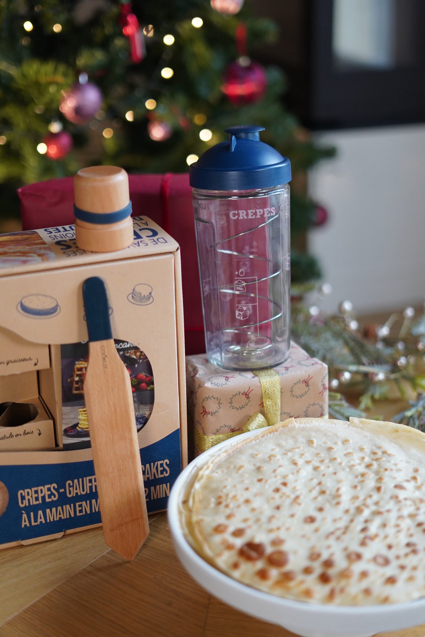 SHAKER,TAMPON HUILEUR ET SPATULE CREPE - MYRTILLE